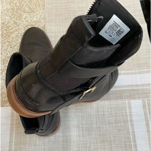 Sperry Top-Sider ankle bootie